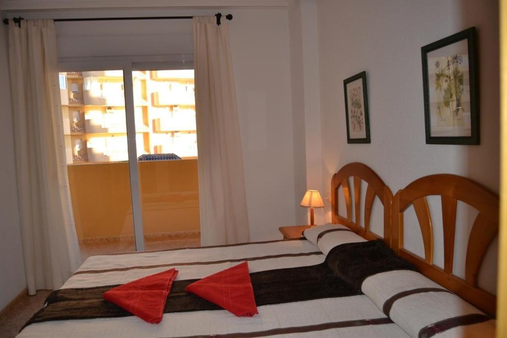 Apartamentos Turisticos Puerto Tomas Maestre La Manga del Mar Menor Zimmer foto